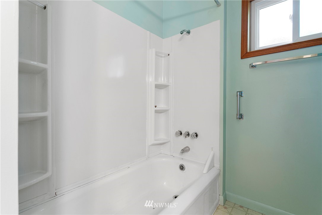 5476 Allison Road Bellingham, WA 98226 - Photo 19 of 40 Gallery Image 19