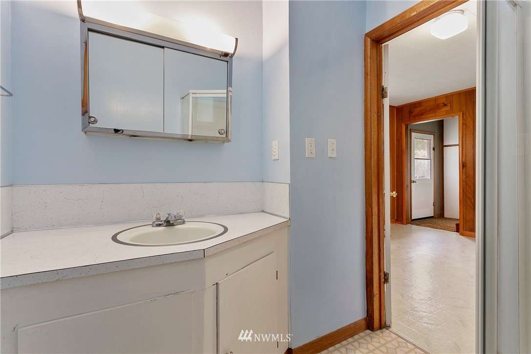 5476 Allison Road Bellingham, WA 98226 - Photo 23 of 40 Gallery Image 23