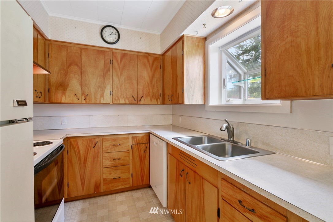 5476 Allison Road Bellingham, WA 98226 - Photo 5 of 40 Gallery Image 5