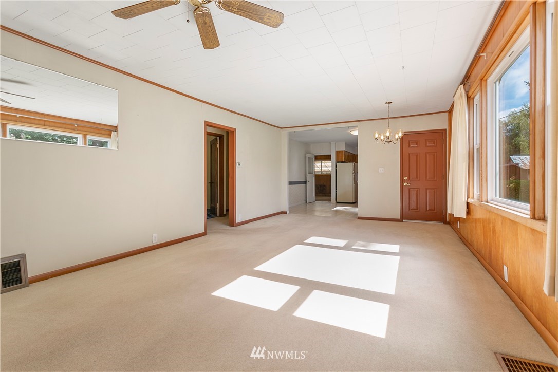5476 Allison Road Bellingham, WA 98226 - Photo 10 of 40 Gallery Image 10