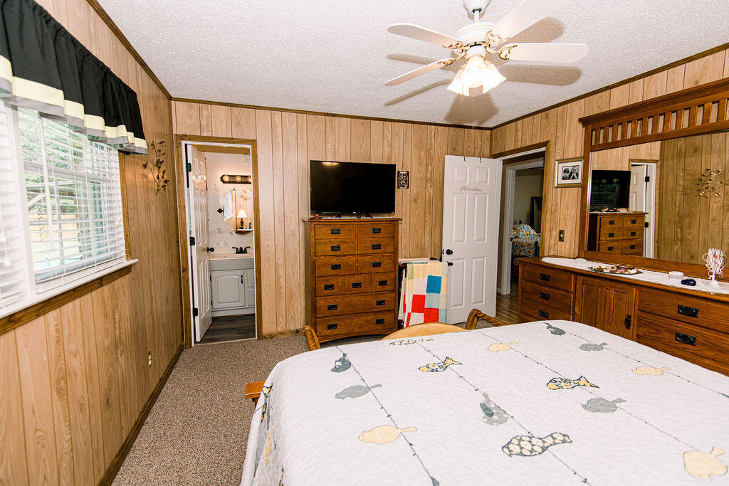 380 Chamblee Road Walterboro, SC 29488 - Photo 17 of 43 17
