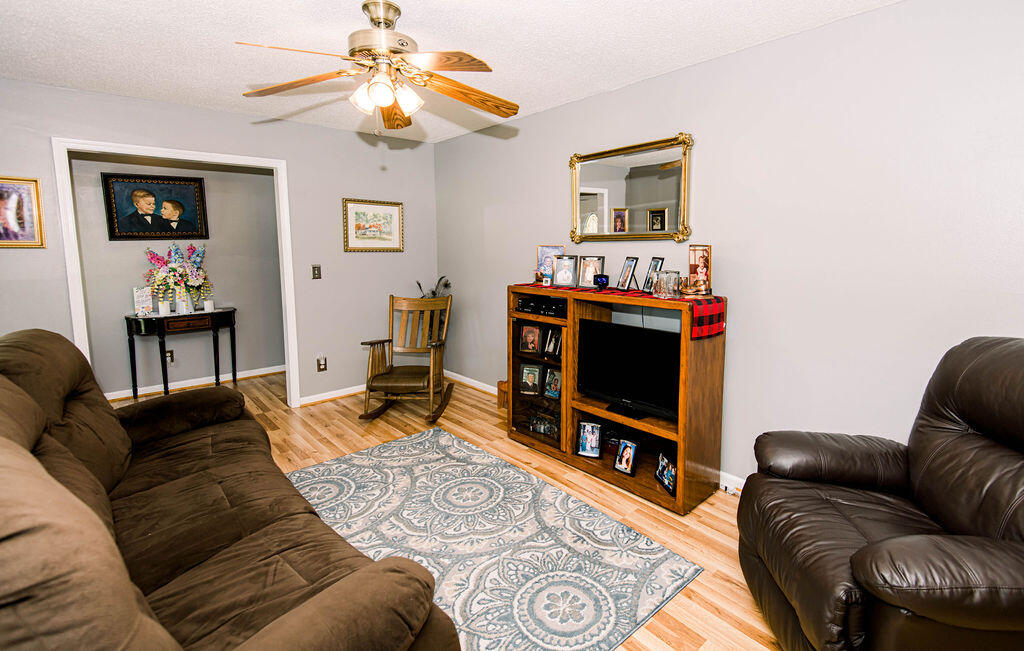 380 Chamblee Road Walterboro, SC 29488 - Photo 28 of 43 33