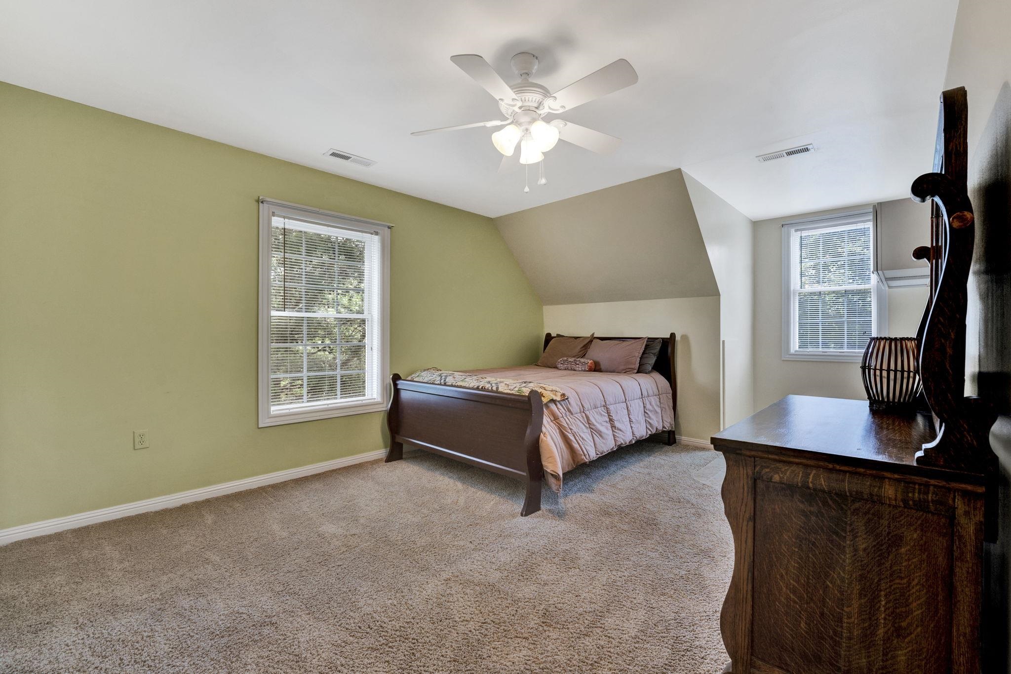 365 Loop Road Campobello, SC 29322 - Photo 19 of 35