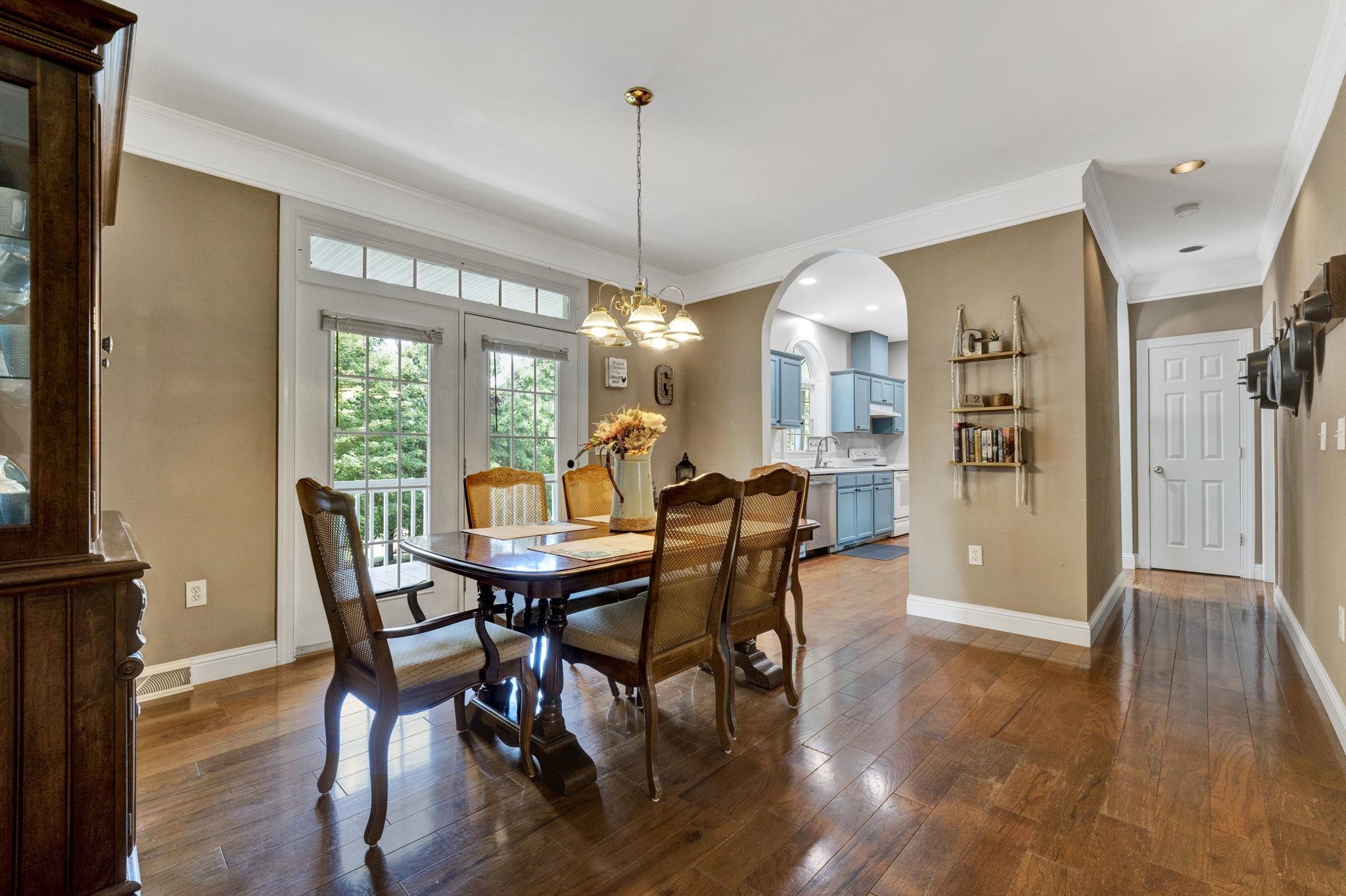 365 Loop Road Campobello, SC 29322 - Photo 9 of 35