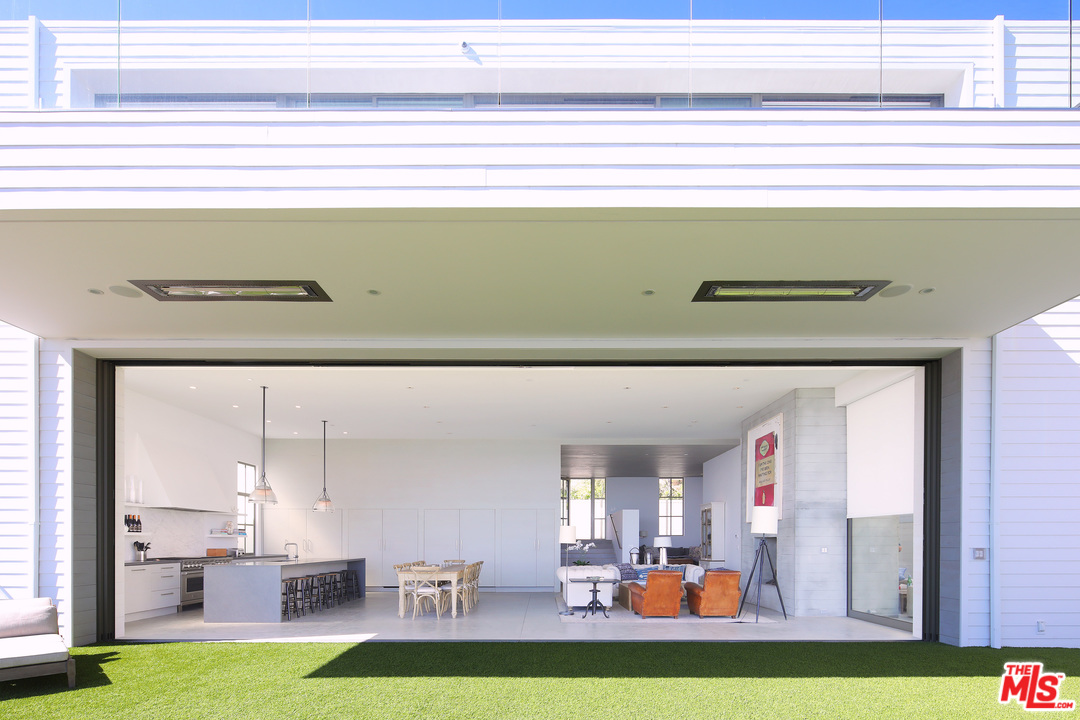 23956 Malibu Road Malibu, CA 90265 - Photo 9 of 26 a living room filled with furniture