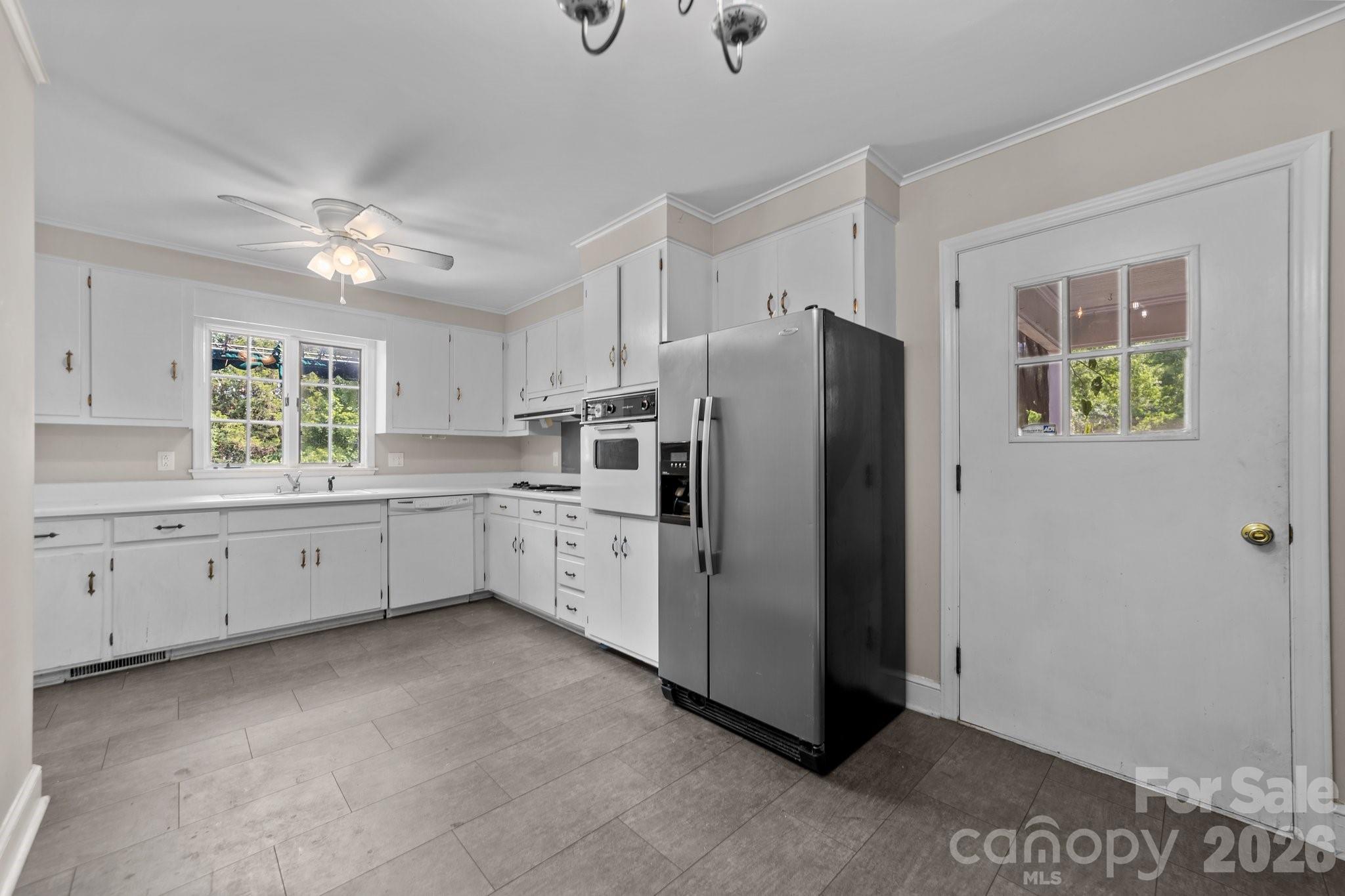 866 Concord Road Davidson, NC 28036 - Photo 12 of 25 Gallery Image 12