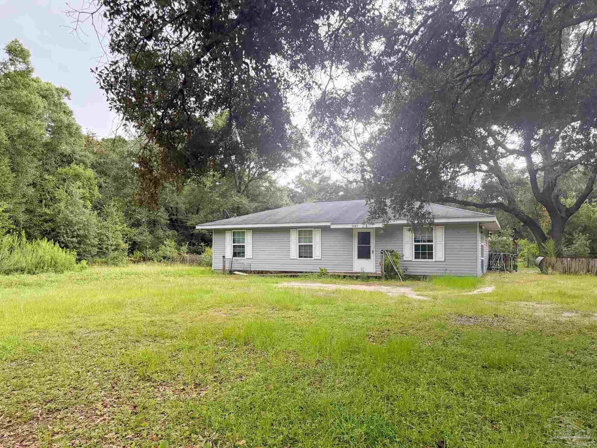 9087 John Hamm Road Milton, FL 32583 - Photo 4 of 38 Gallery Image 4