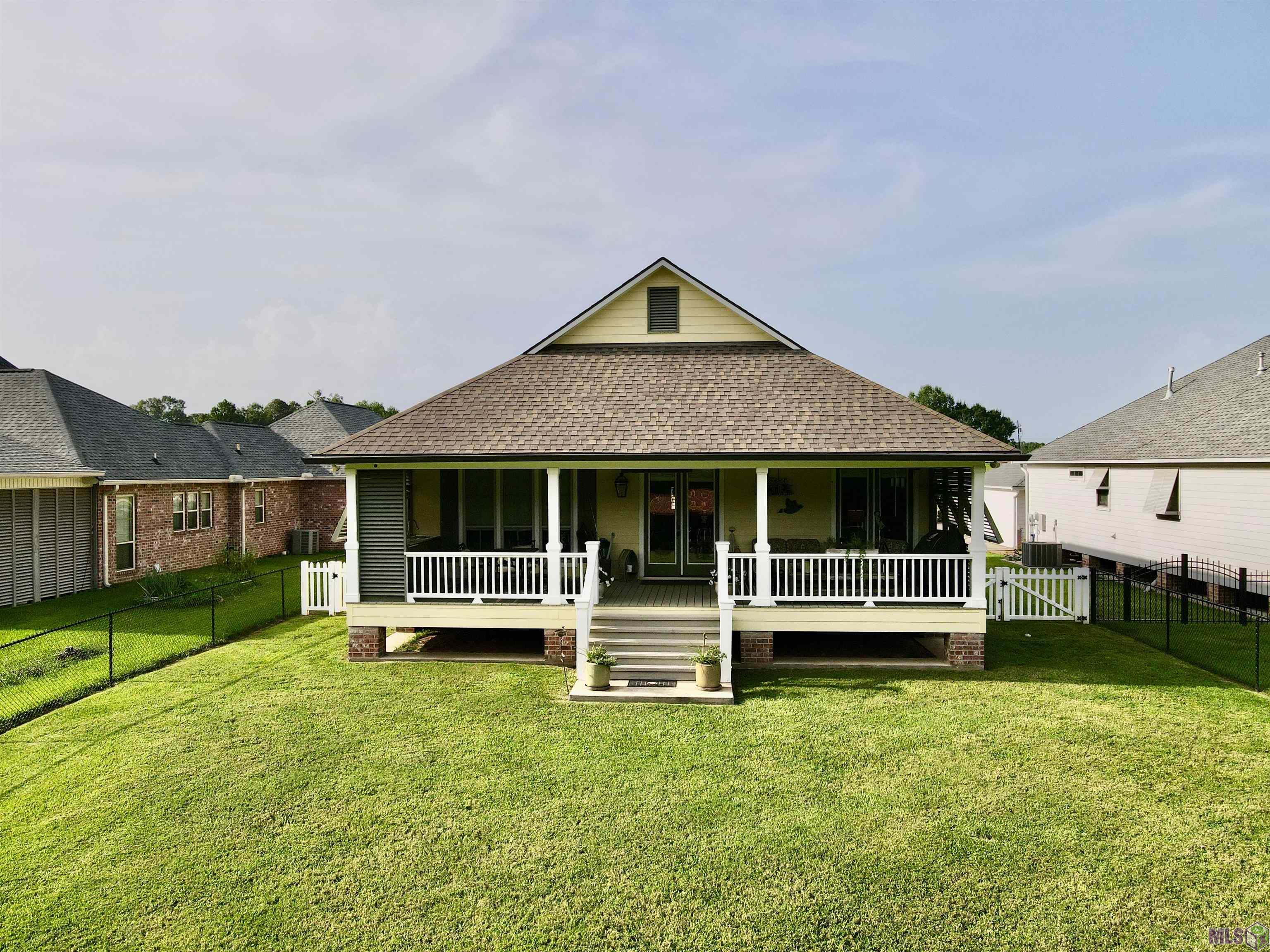 5687 Island Road Jarreau, LA 70749 - Photo 4 of 37