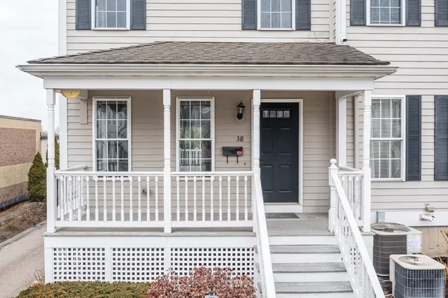 $799,000 | 38 Washington Street, Unit 38, Natick, MA 01760
