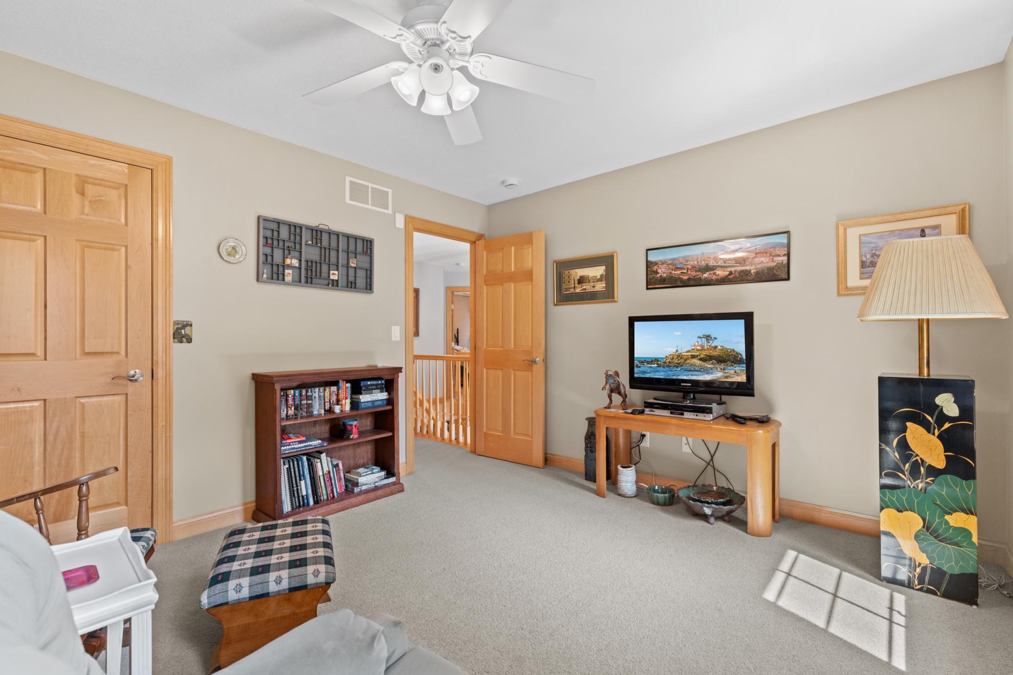 6921 Bluff Lane Northwest Rochester, MN 55901 - Photo 36 of 96 Gallery Image 36