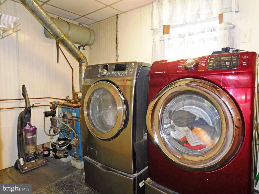 2 Hollow Road Levittown, PA 19056 - Photo 29 of 39 Laundry
