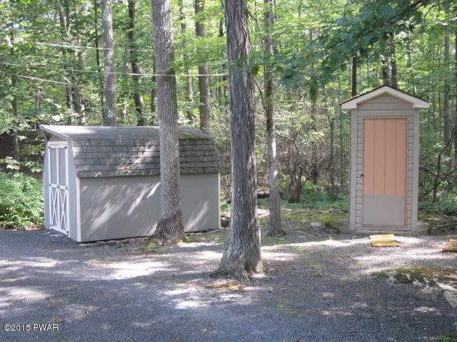 111 Beaver Run Road Dingmans Ferry, PA 18328 - Photo 4 of 18