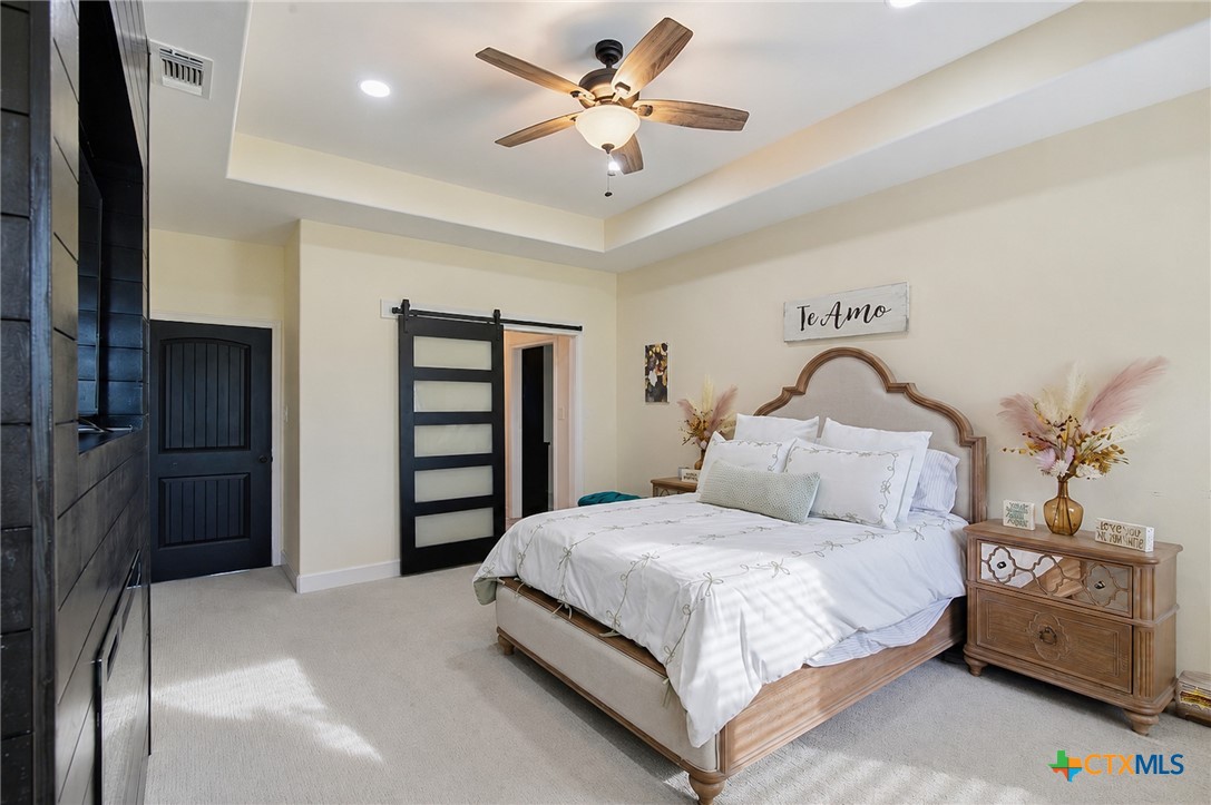 2466 Parsons Road Victoria, TX 77904 - Photo 22 of 48