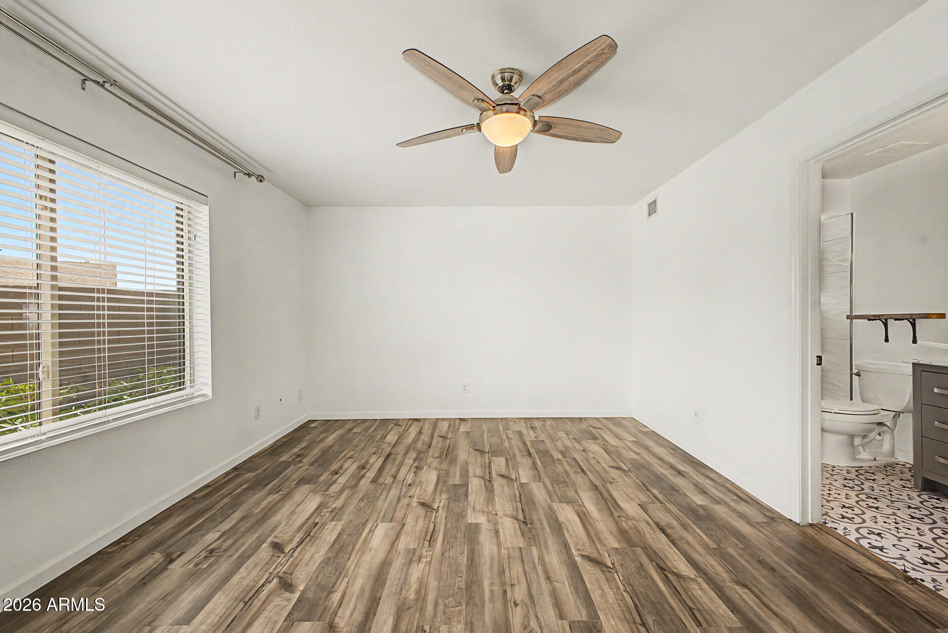 4831 South Roberts Road Tempe, AZ 85282 - Photo 19 of 36 19-Roberts