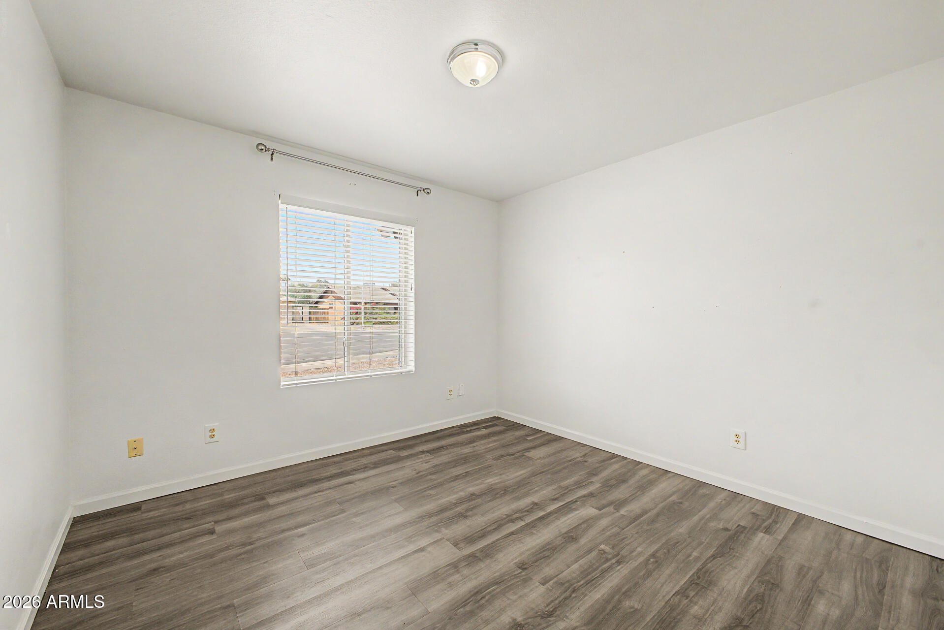 4831 South Roberts Road Tempe, AZ 85282 - Photo 25 of 36 25-Roberts