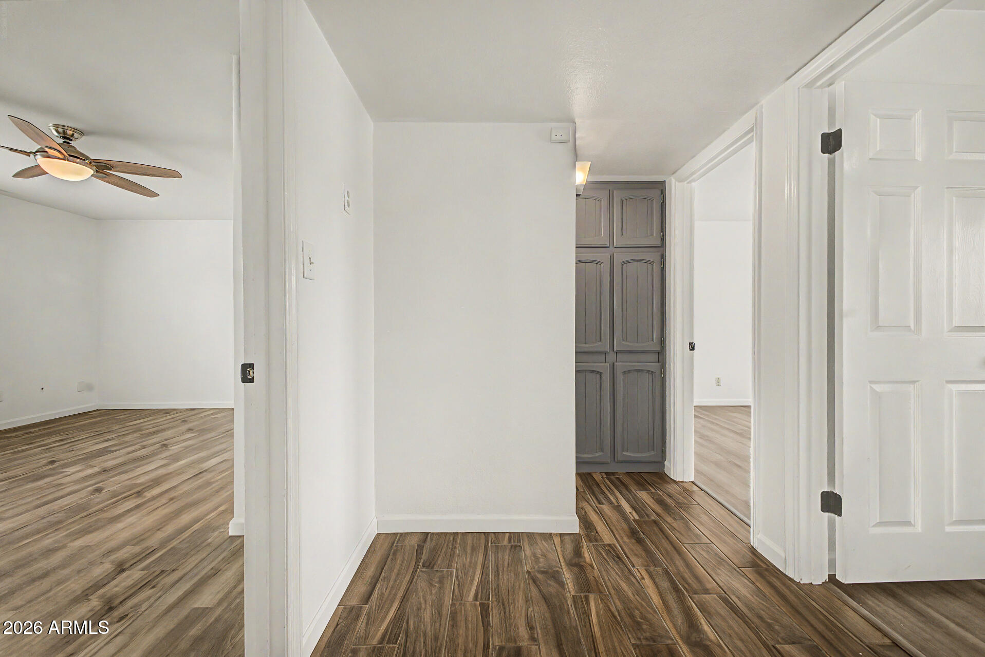 4831 South Roberts Road Tempe, AZ 85282 - Photo 29 of 36 29-Roberts