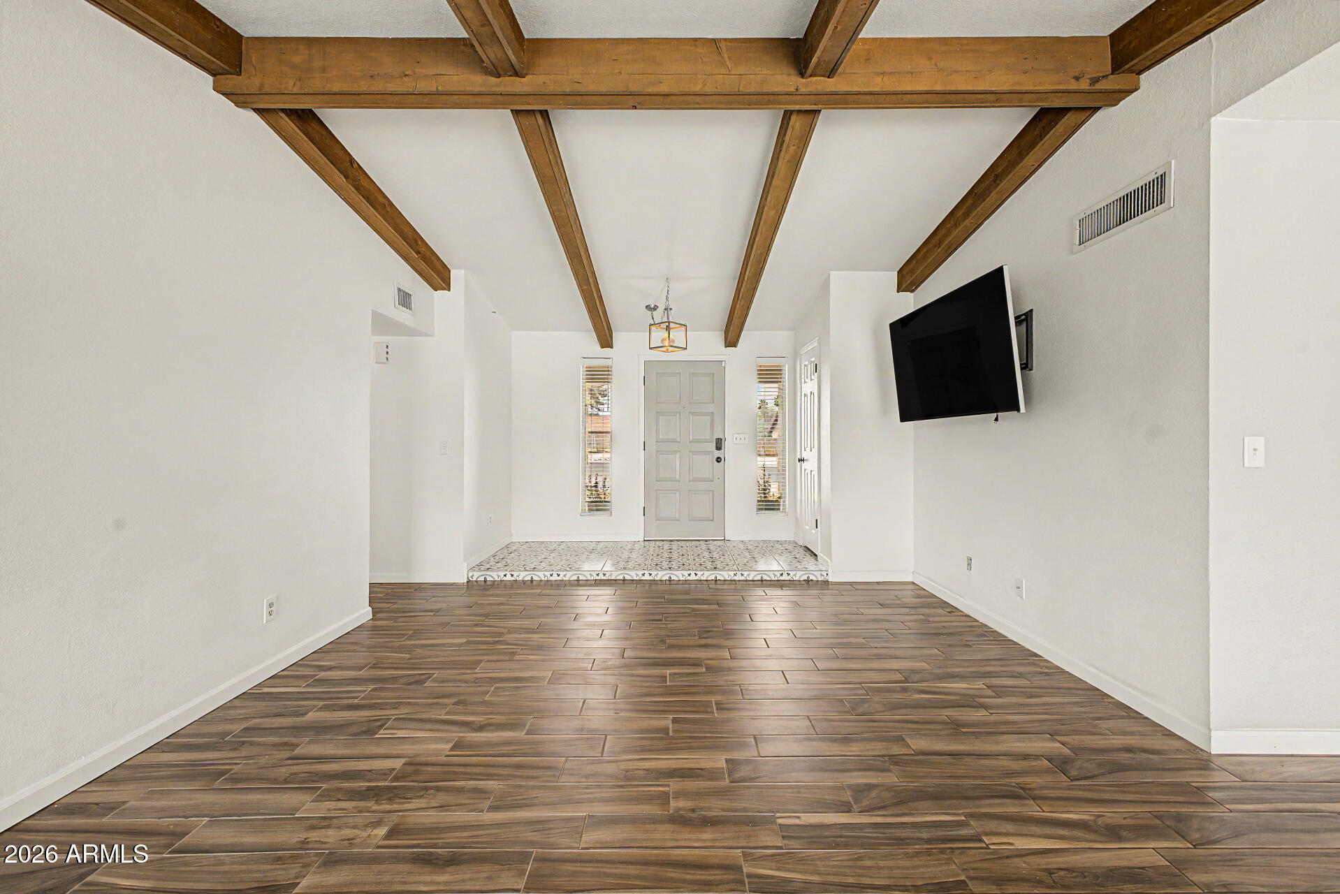 4831 South Roberts Road Tempe, AZ 85282 - Photo 9 of 36 09-Roberts