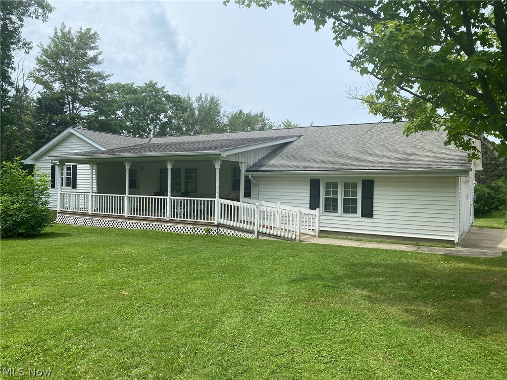 12228 Bean Road Chardon, OH 44024 - Photo 2 of 29