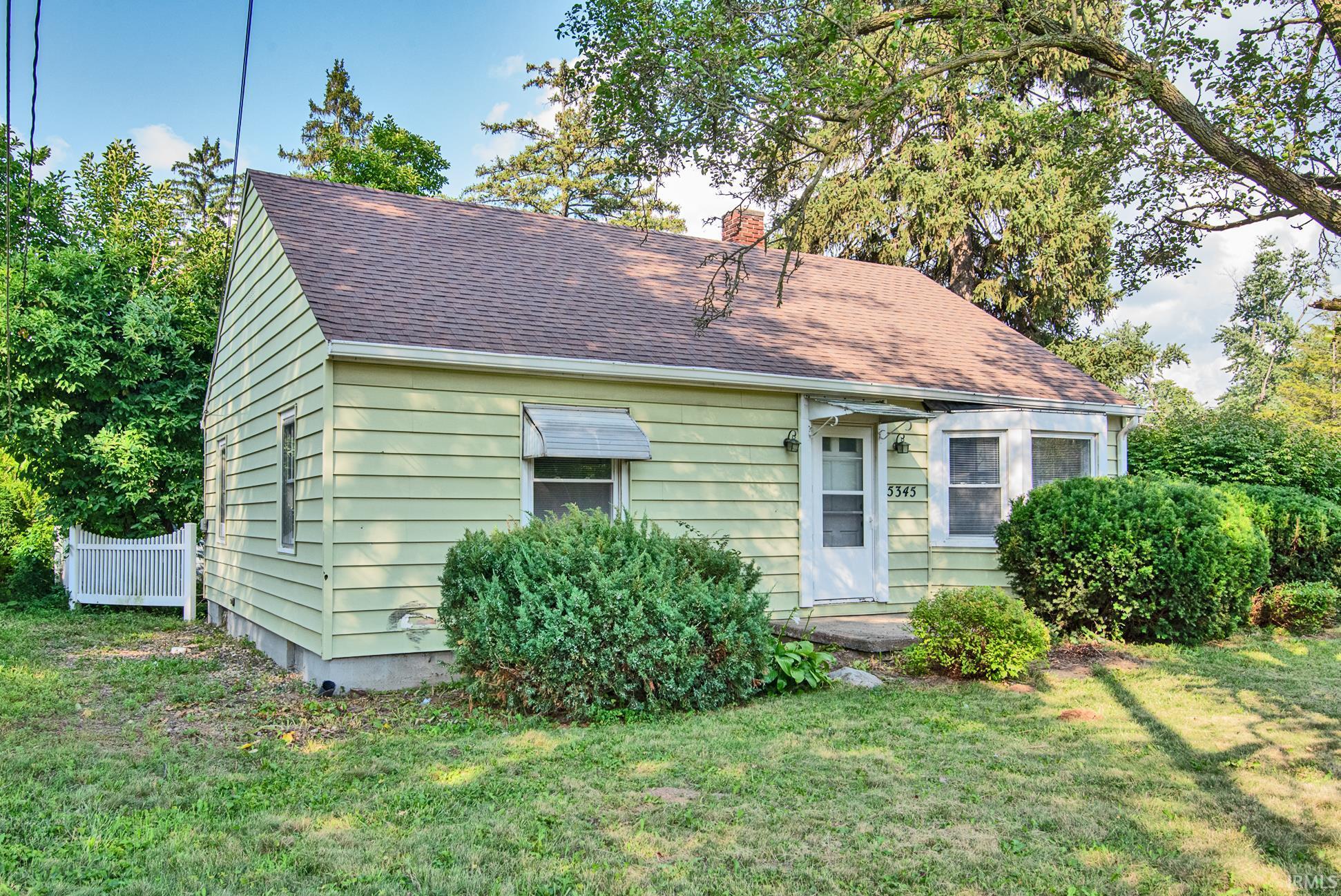 5345 Winchester Road Fort Wayne, IN 46819 - Photo 1 of 25