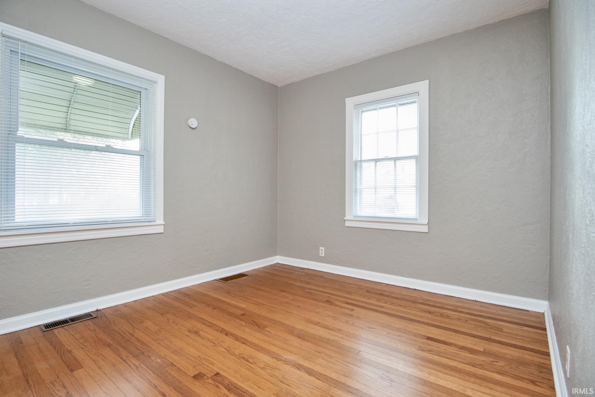 5345 Winchester Road Fort Wayne, IN 46819 - Photo 13 of 25
