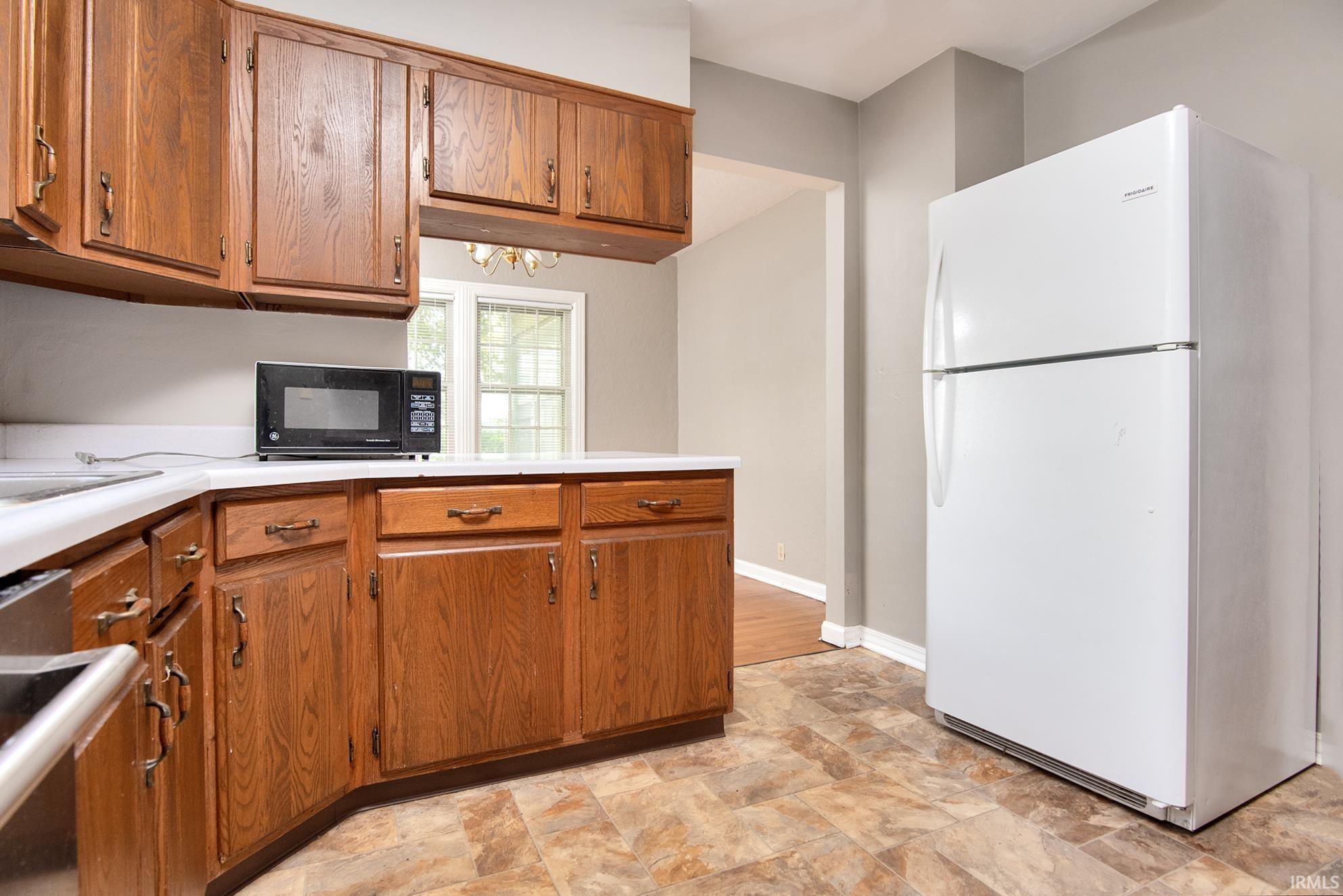 5345 Winchester Road Fort Wayne, IN 46819 - Photo 7 of 25