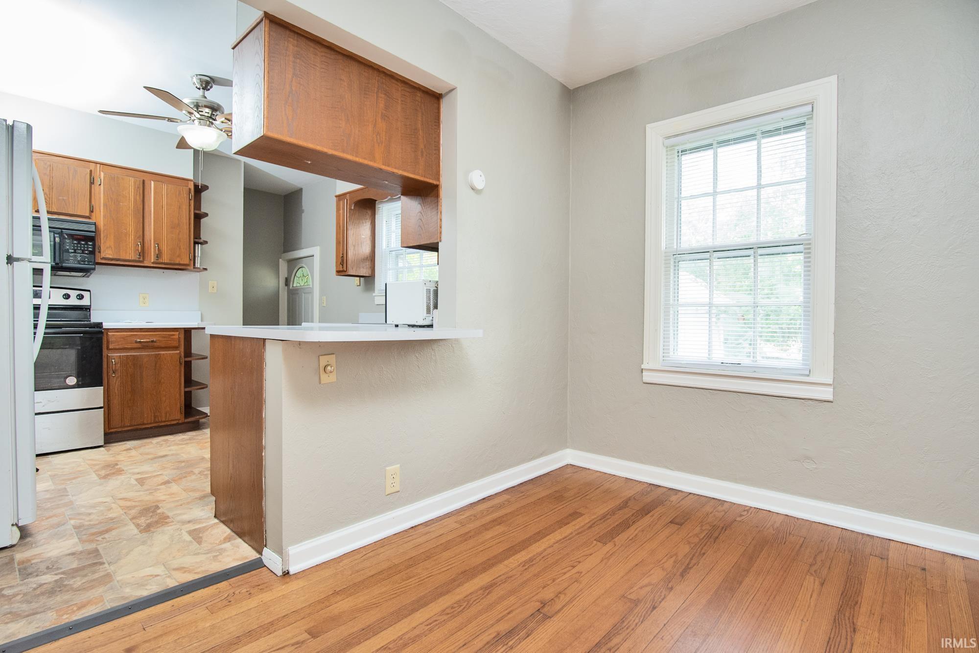 5345 Winchester Road Fort Wayne, IN 46819 - Photo 10 of 25
