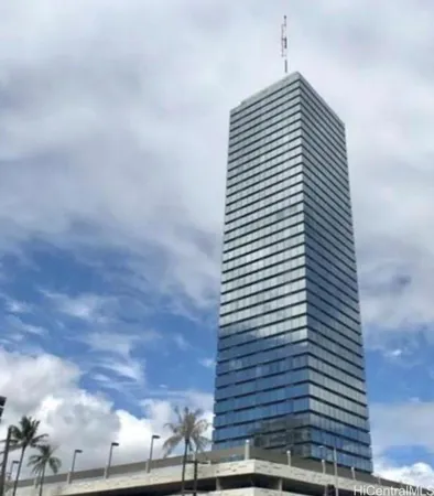 $330,000 | 1750 Kalakaua Avenue, Unit 103, Honolulu, HI 96826