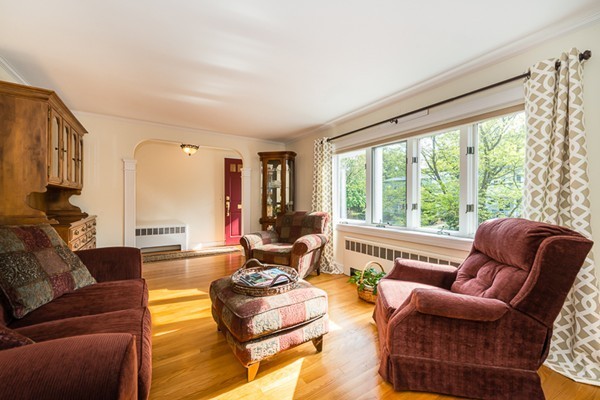 45 Stevens Road Melrose, MA 02176 - Photo 8 of 23 Gallery Image 8
