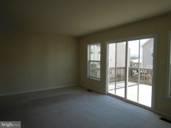57 Quartz Road Martinsburg, WV 25404 - Photo 16 of 22 Family Room