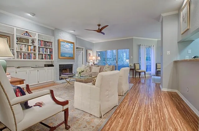 $2,950 | 1706 Summit View Place, Unit 2, Austin, TX 78703