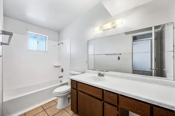 $1,000 | 441 North Williams, Unit C, Mesa, AZ 85203