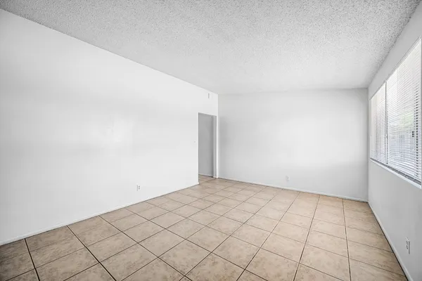 $1,000 | 441 North Williams, Unit C, Mesa, AZ 85203