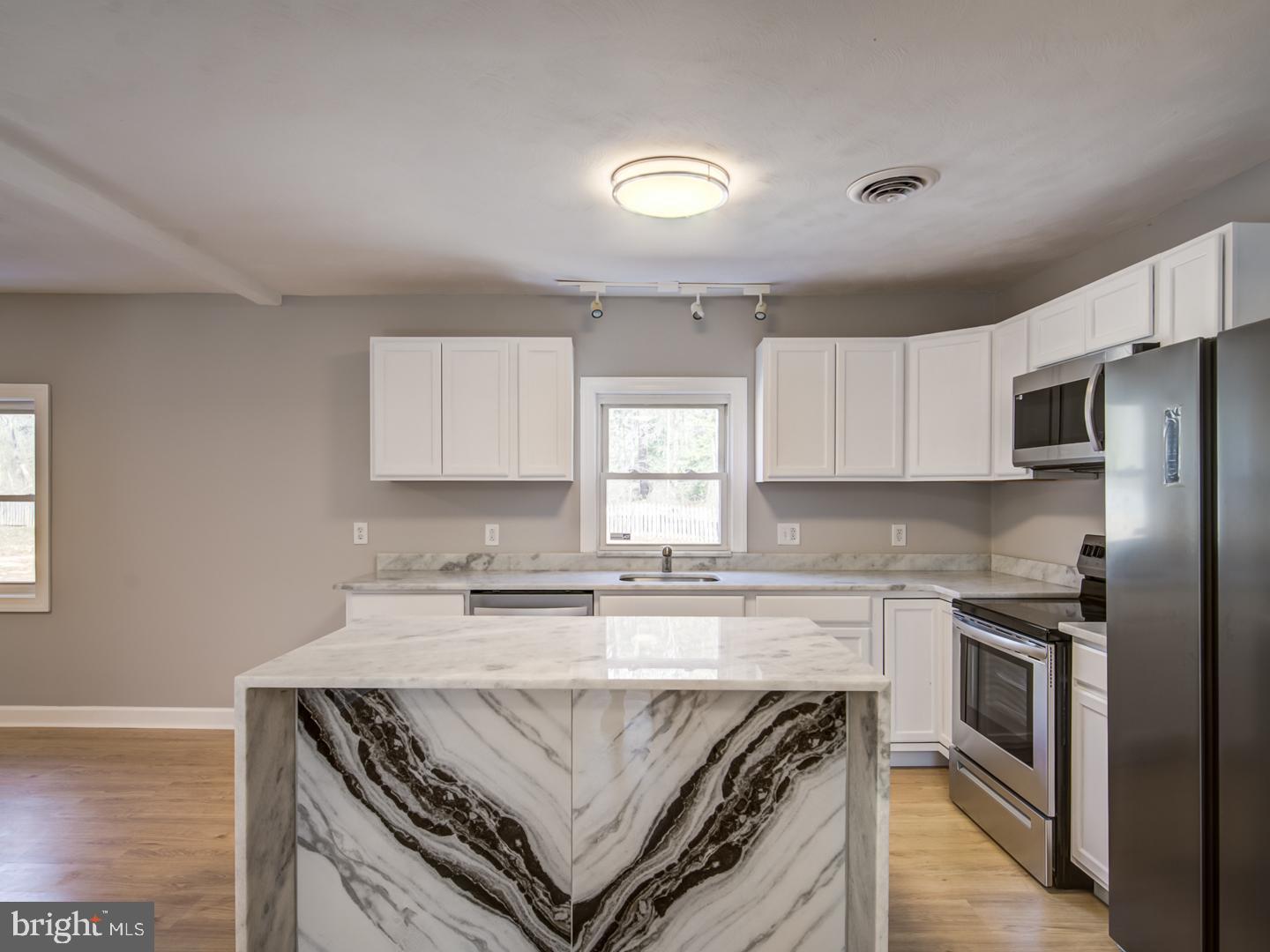 10437 Tetotum Road King George, VA 22485 - Photo 20 of 54 Gallery Image 20