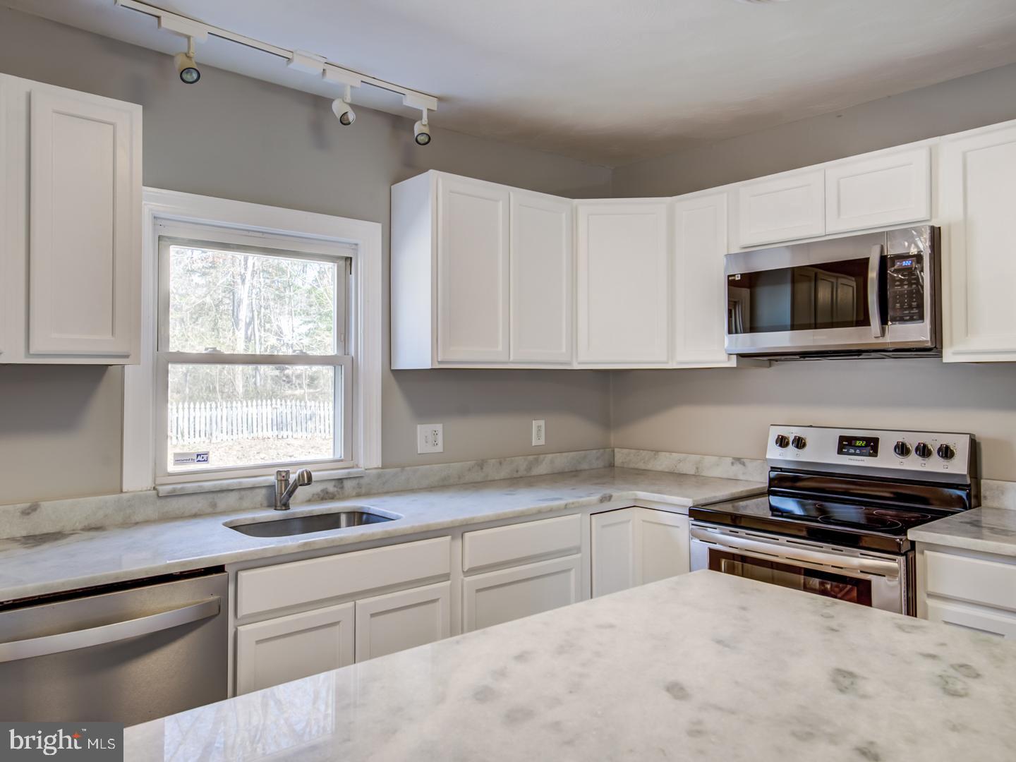 10437 Tetotum Road King George, VA 22485 - Photo 21 of 54 Gallery Image 21