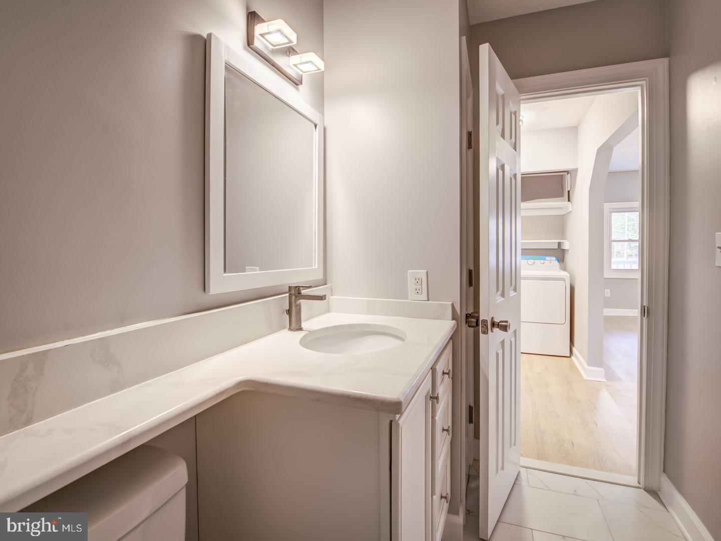 10437 Tetotum Road King George, VA 22485 - Photo 31 of 54 Hallway full bath