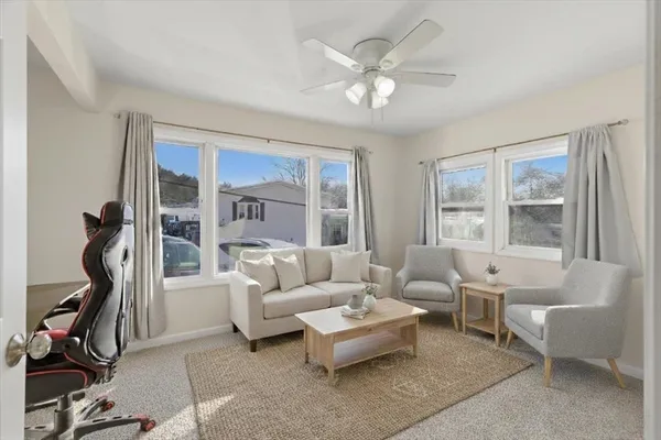 $179,900 | 5 Alpine Street, Rockland, MA 02370
