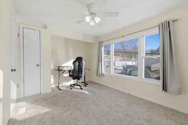 $179,900 | 5 Alpine Street, Rockland, MA 02370