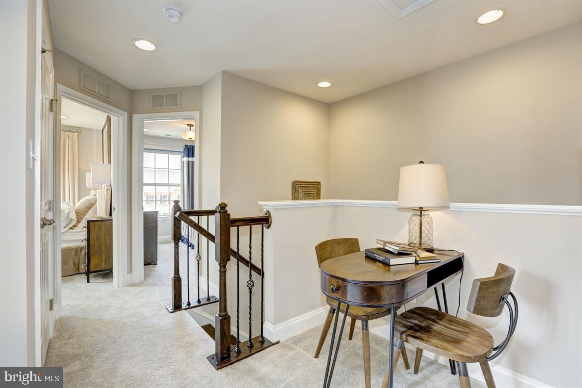 14156 Jaeger Road Clarksburg, MD 20871 - Photo 11 of 16 Gallery Image 11