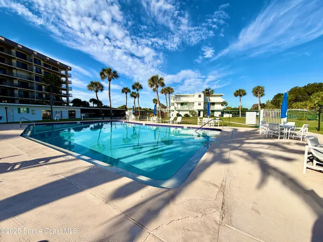 $2,200 | 3190 North Atlantic Avenue, Unit 105, Cocoa Beach, FL 32931
