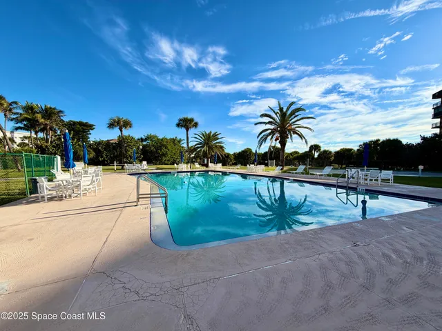 $2,200 | 3190 North Atlantic Avenue, Unit 105, Cocoa Beach, FL 32931