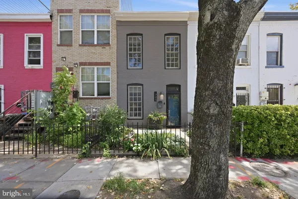 $3,000 | 705 18th Street Northeast, Washington, DC 20002