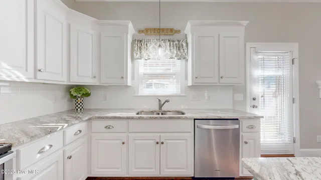 $329,900 | 2108 Cove Court, Winterville, NC 28590