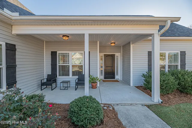 $329,900 | 2108 Cove Court, Winterville, NC 28590