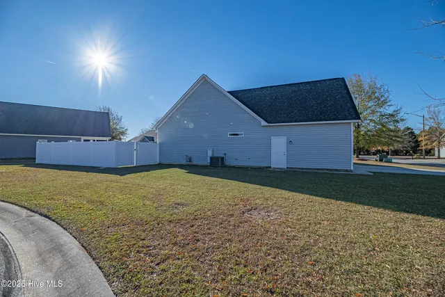 $329,900 | 2108 Cove Court, Winterville, NC 28590