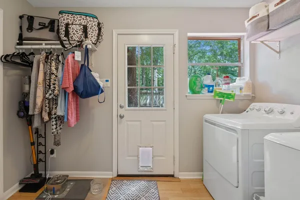 $580,000 | 2828 South Logrun Circle, The Woodlands, TX 77380