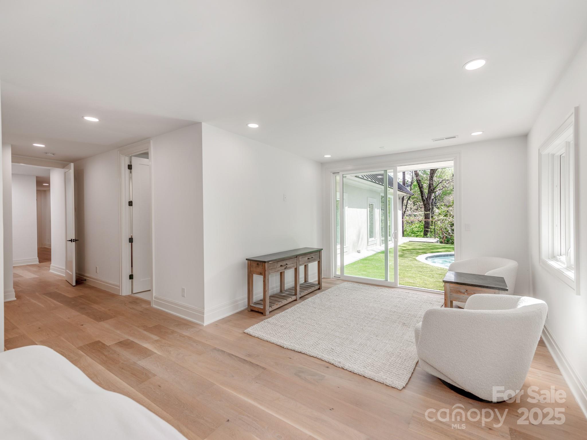 1417 South Wendover Road Charlotte, NC 28211 - Photo 21 of 44 a living room with furniture and a flat screen tv