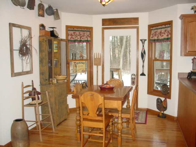 44 Saunders Road Ballston, NY 12019 - Photo 3 of 10 Photo 3