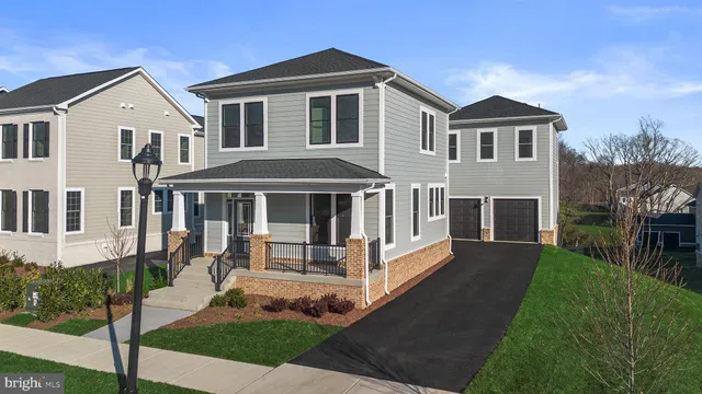 $700,052 | 1045 Captain Richards Court, Unit HOMESITE 141, Marshall, VA 20115