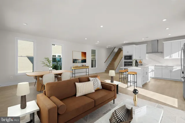 $700,052 | 1045 Captain Richards Court, Unit HOMESITE 141, Marshall, VA 20115