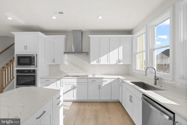 $700,052 | 1045 Captain Richards Court, Unit HOMESITE 141, Marshall, VA 20115